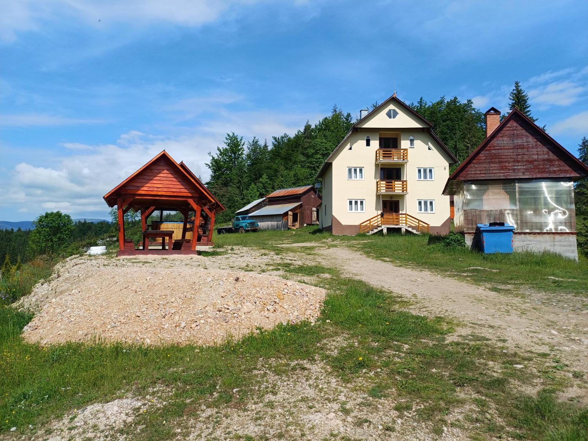 Pensiunea Poarta Lui Ionele Gîrda de Sus Exterior foto