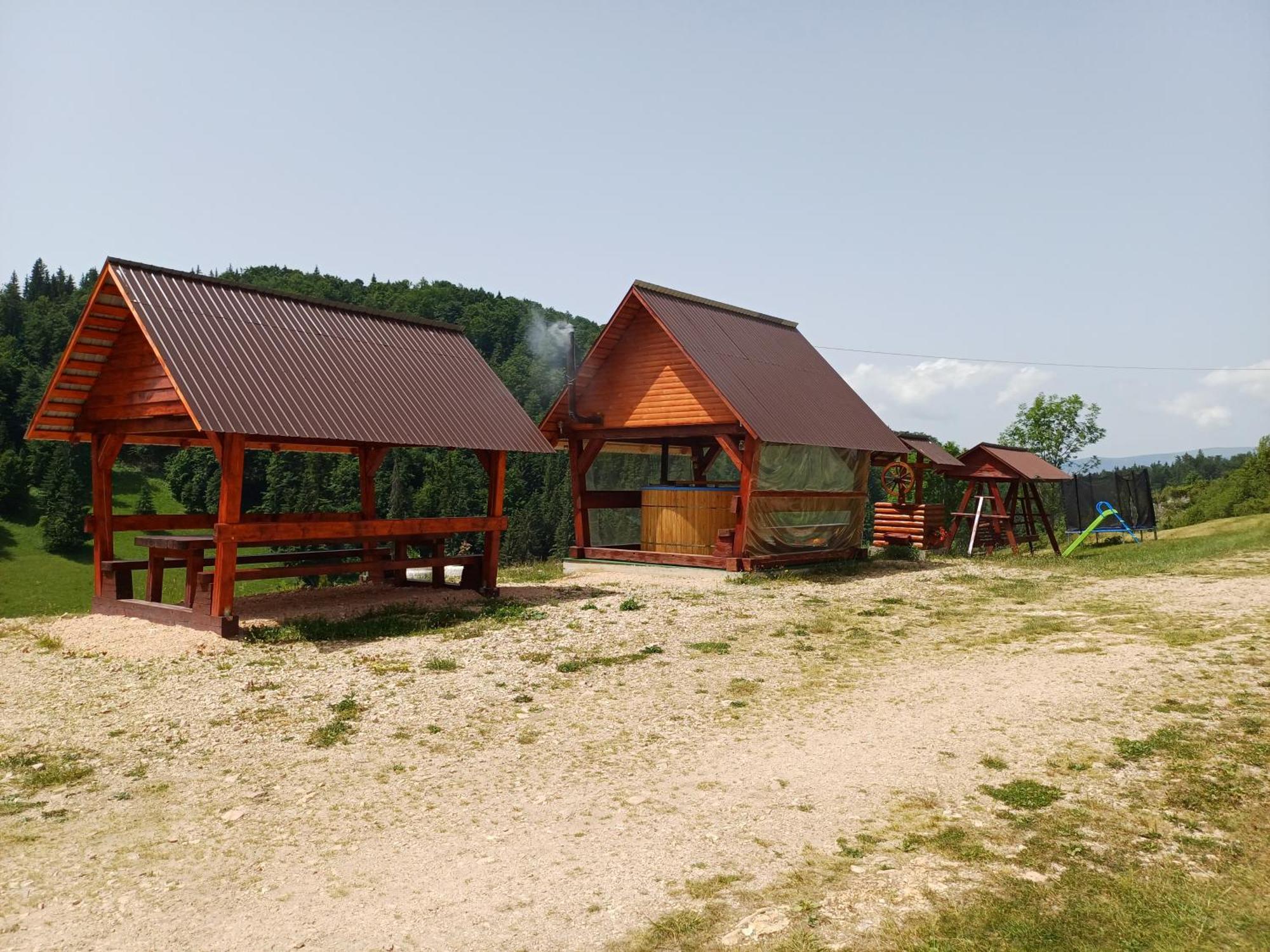 Pensiunea Poarta Lui Ionele Gîrda de Sus Exterior foto